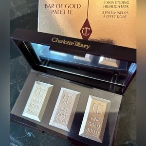Charlotte Tilbury Bar Of Gold Highlighter Palette